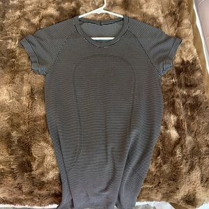 lululemon | Swiftly Tech Short Sleeve Crew | 4